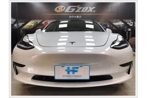 圖檔:感恩車主林先生第二台再次給了我們機會,這次做了功課了解了日本官網得知日本原裝疏水鍍膜劑適合常時間室外的車子,可以降底水痕問題